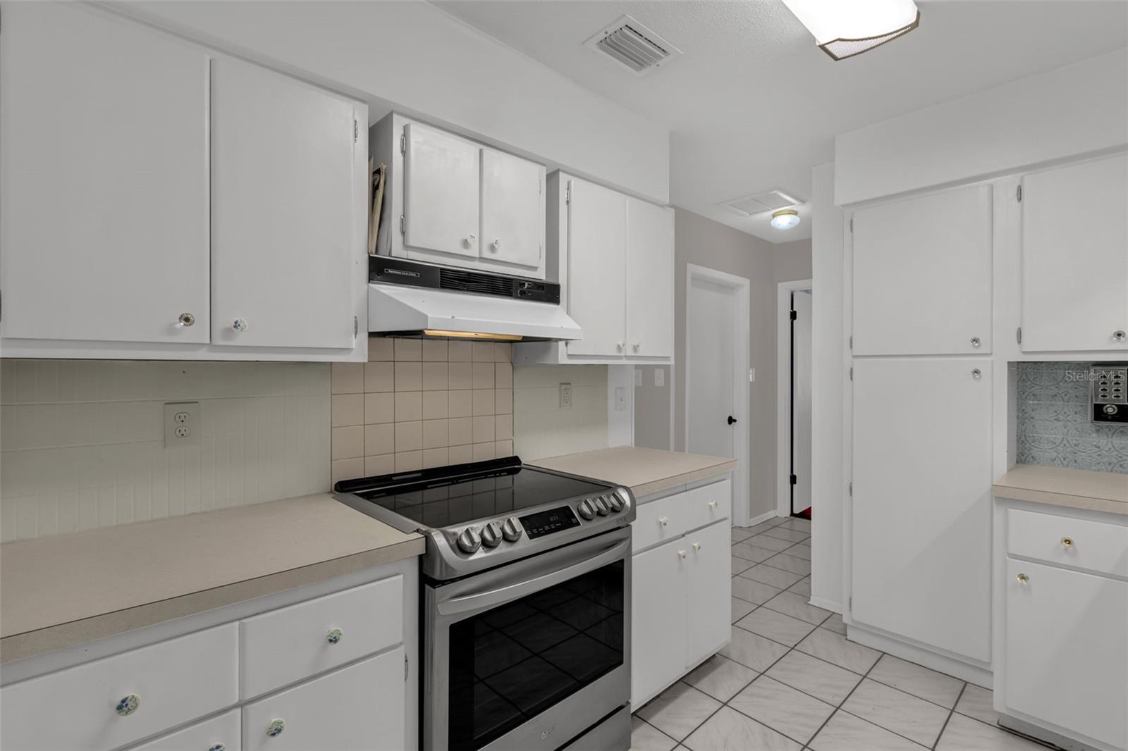 35505 CRESCENT DR, FRUITLAND PARK, FL, 34731