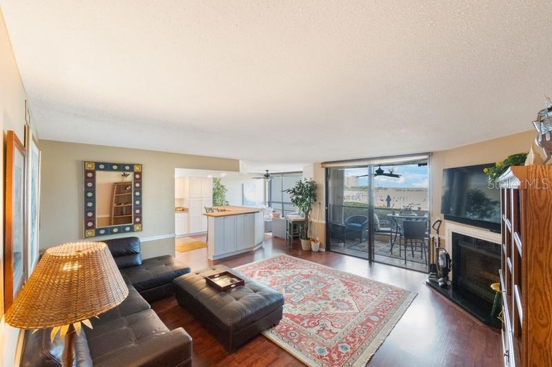 1060 PINELLAS BAYWAY S #103, ST PETERSBURG, FL, 33715