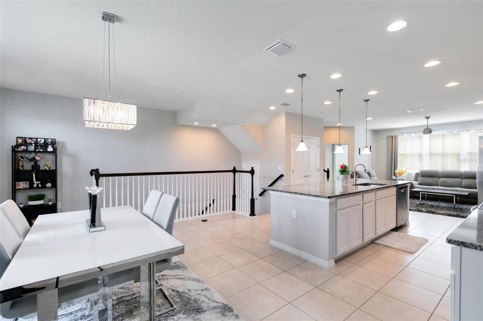 586 PIAZZA PT, OVIEDO, FL, 32765