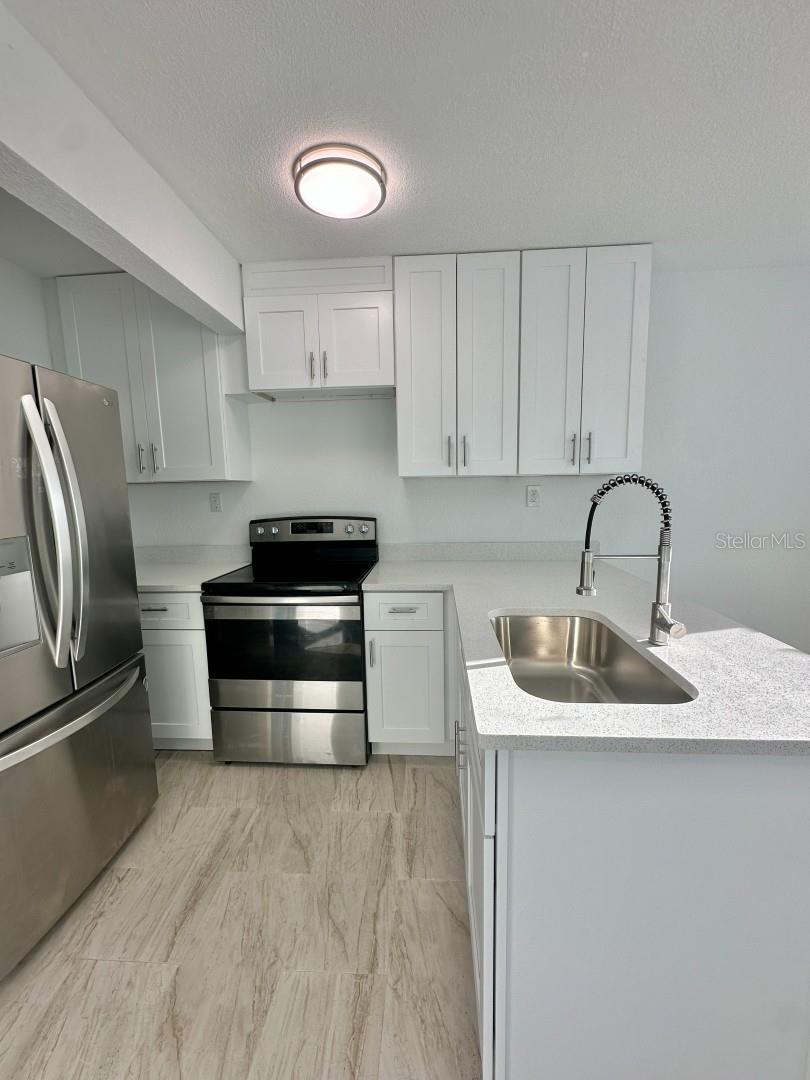 150 147TH AVE E, MADEIRA BEACH, FL, 33708