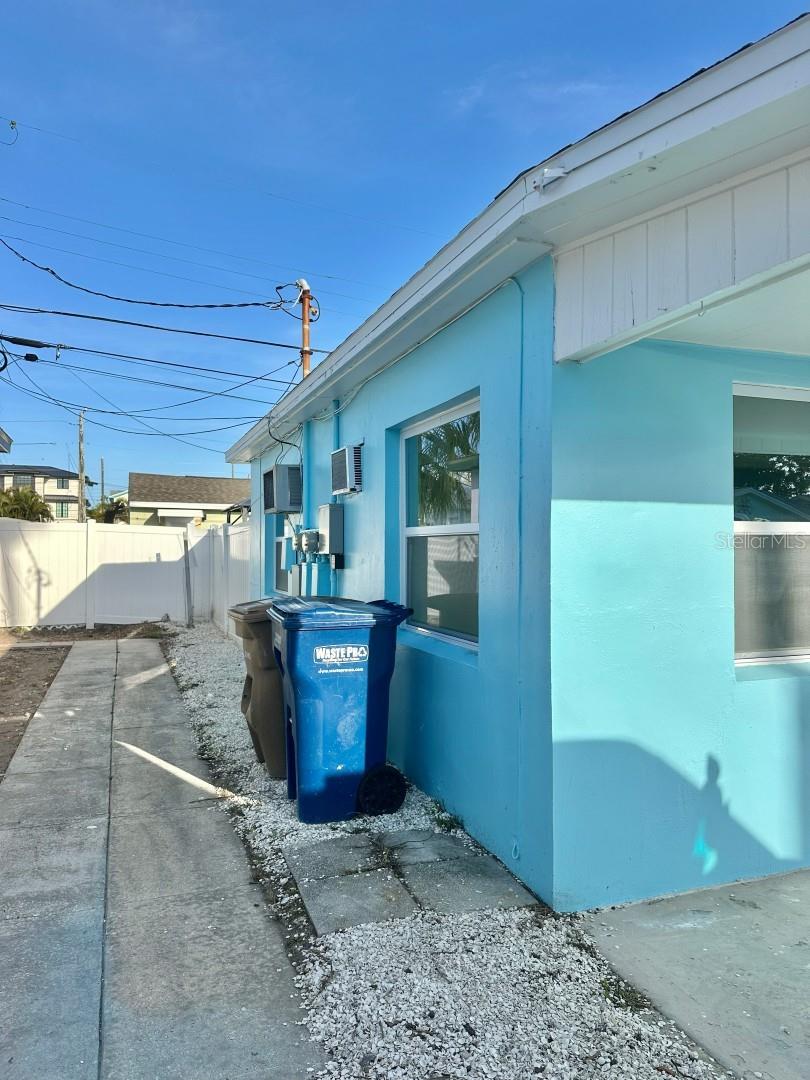 150 147TH AVE E, MADEIRA BEACH, FL, 33708