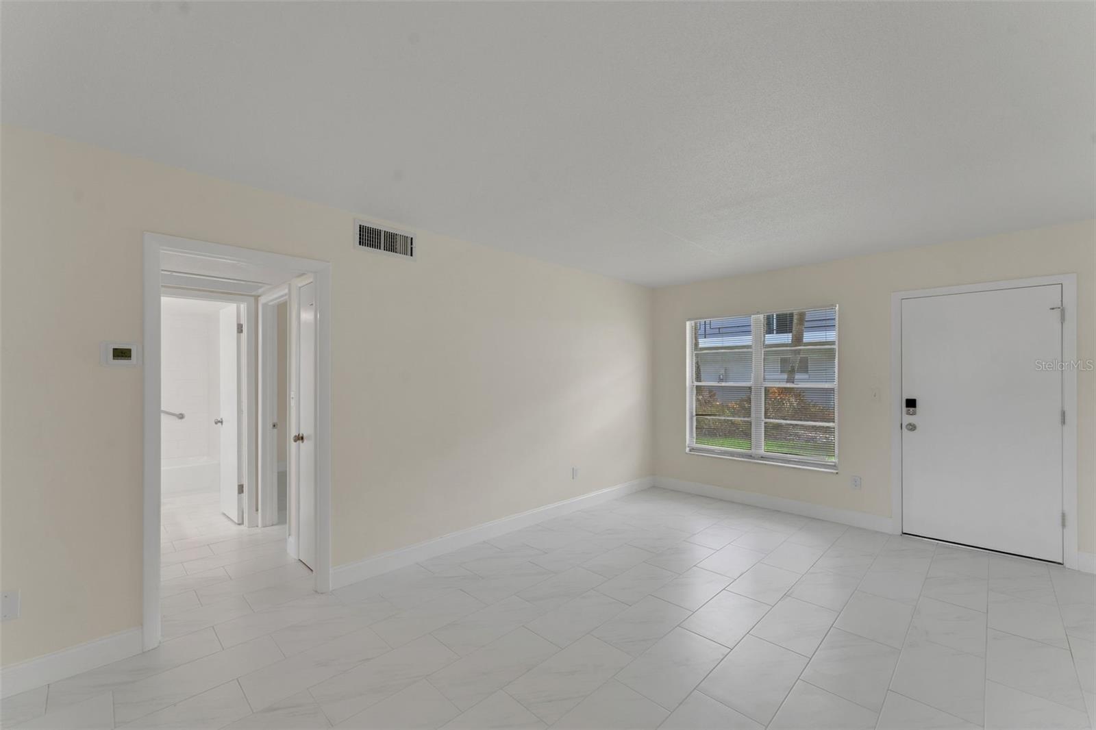 4328 EDGEWATER DR #D106, ORLANDO, FL, 32804