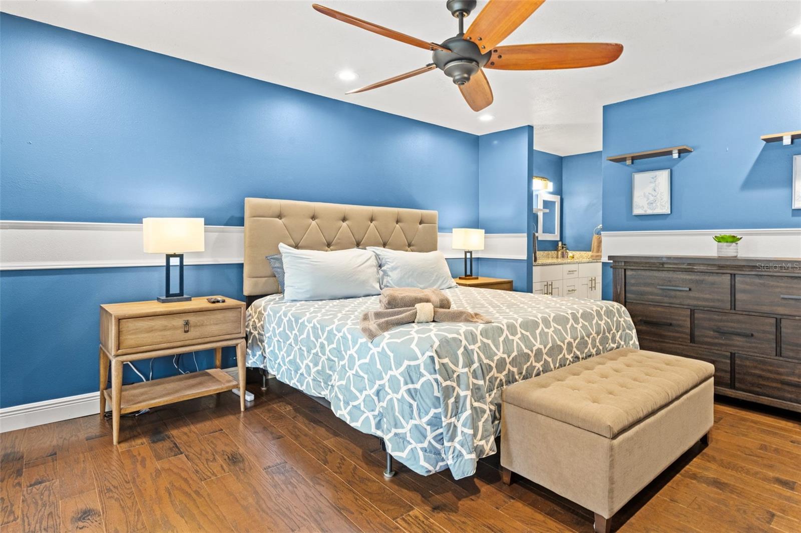6701 LEEWARD ISLE WAY, TAMPA, FL, 33615