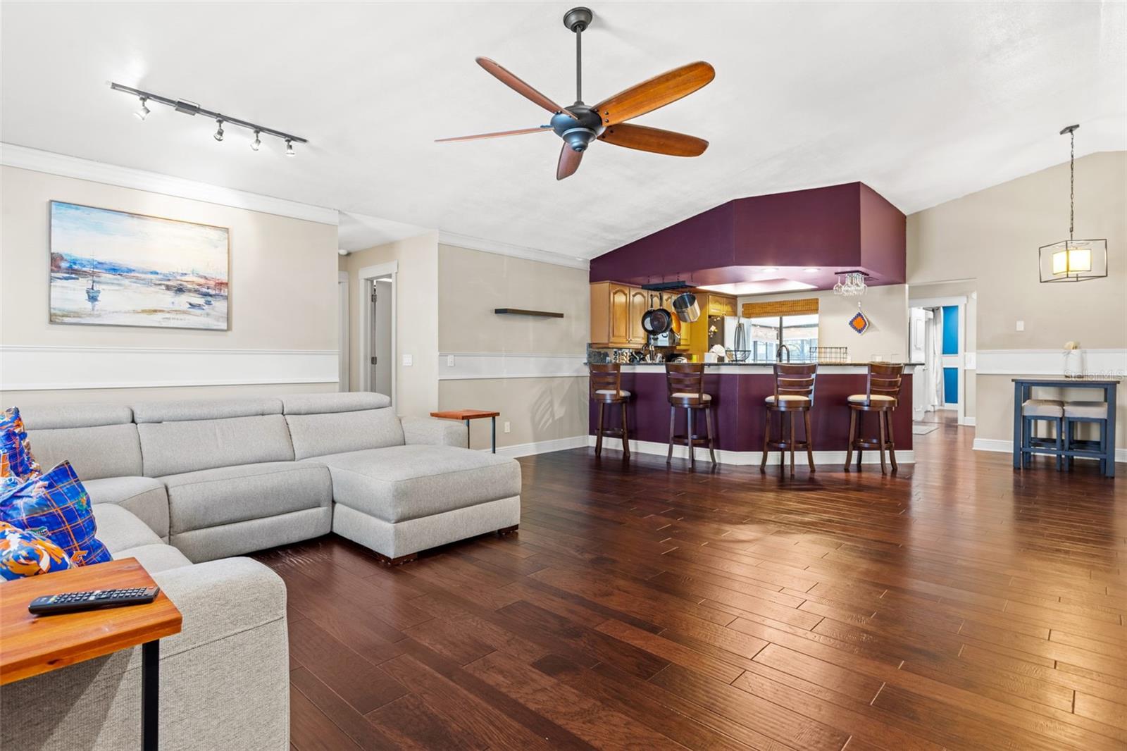 6701 LEEWARD ISLE WAY, TAMPA, FL, 33615