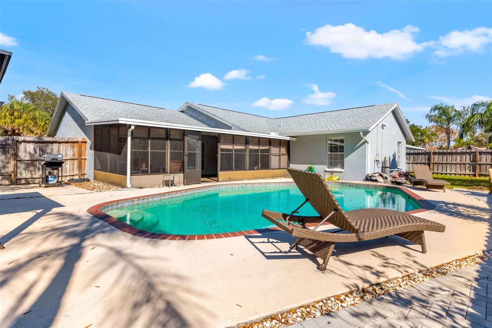 6701 LEEWARD ISLE WAY, TAMPA, FL, 33615