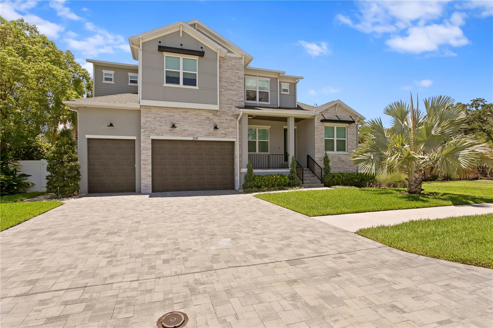 209 S SHORE CREST DR, TAMPA, FL, 33609