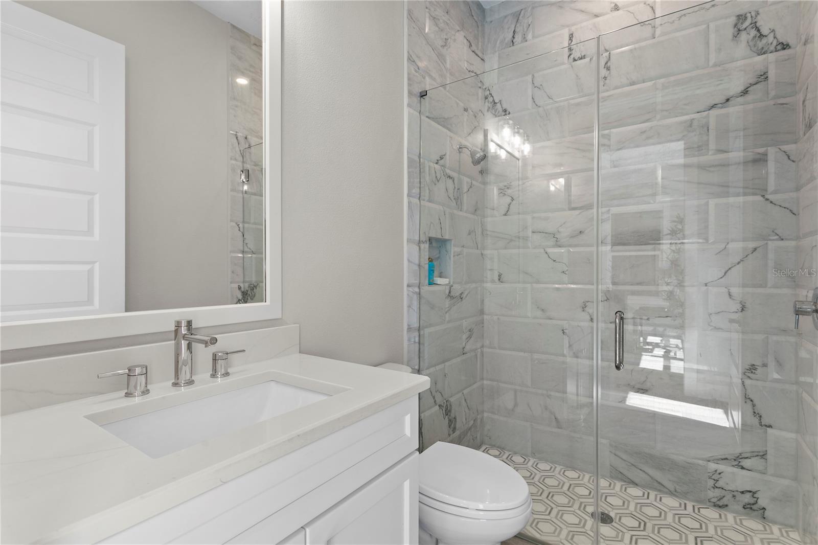 209 S SHORE CREST DR, TAMPA, FL, 33609