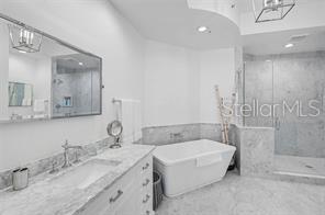409 N POINT RD #802, OSPREY, FL, 34229