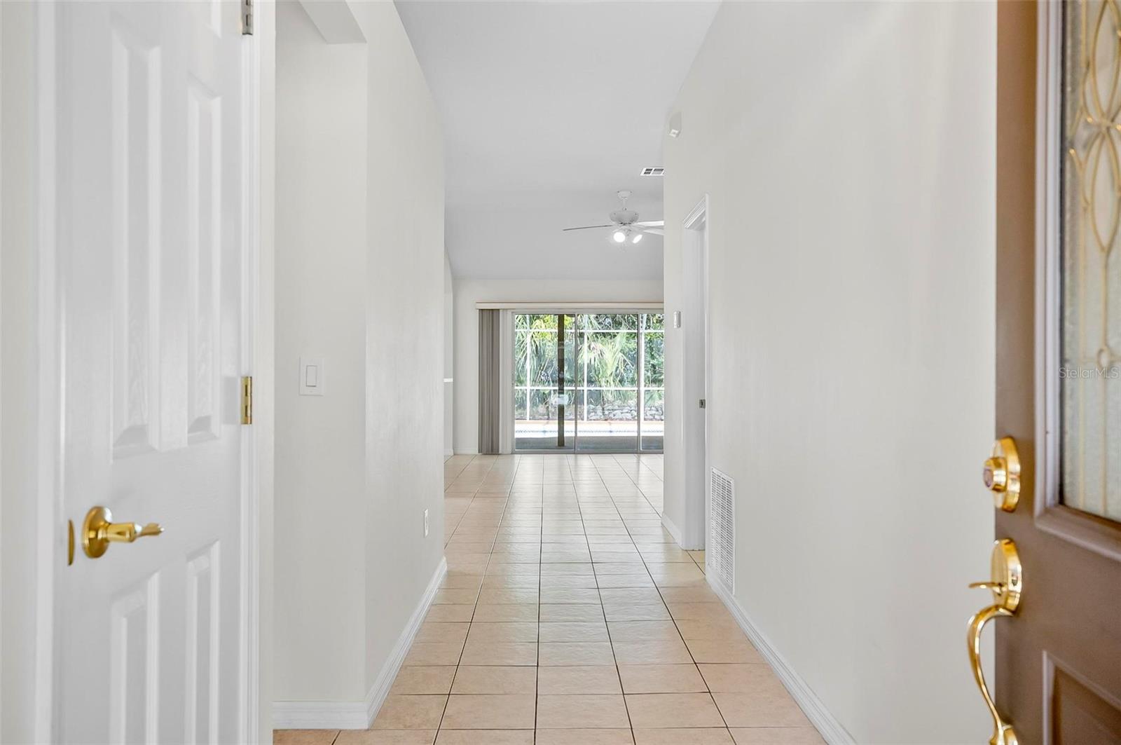 6 POINT DORAL CT, PALM COAST, FL, 32137