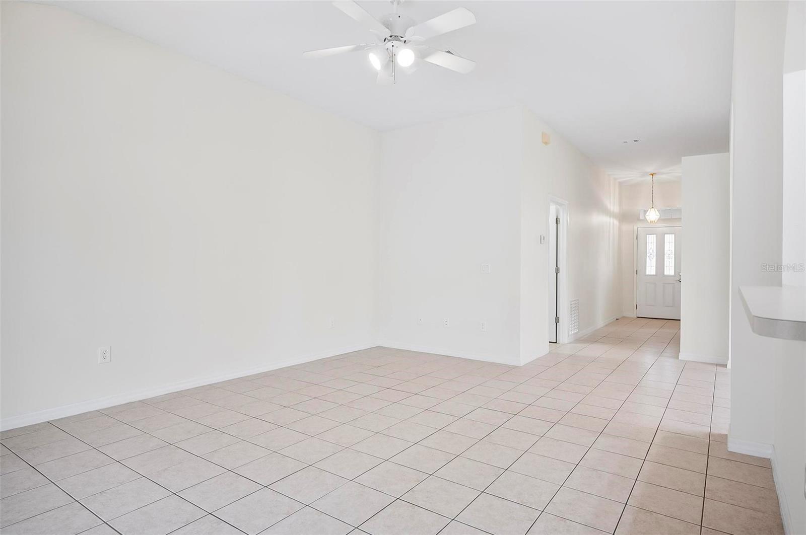 6 POINT DORAL CT, PALM COAST, FL, 32137