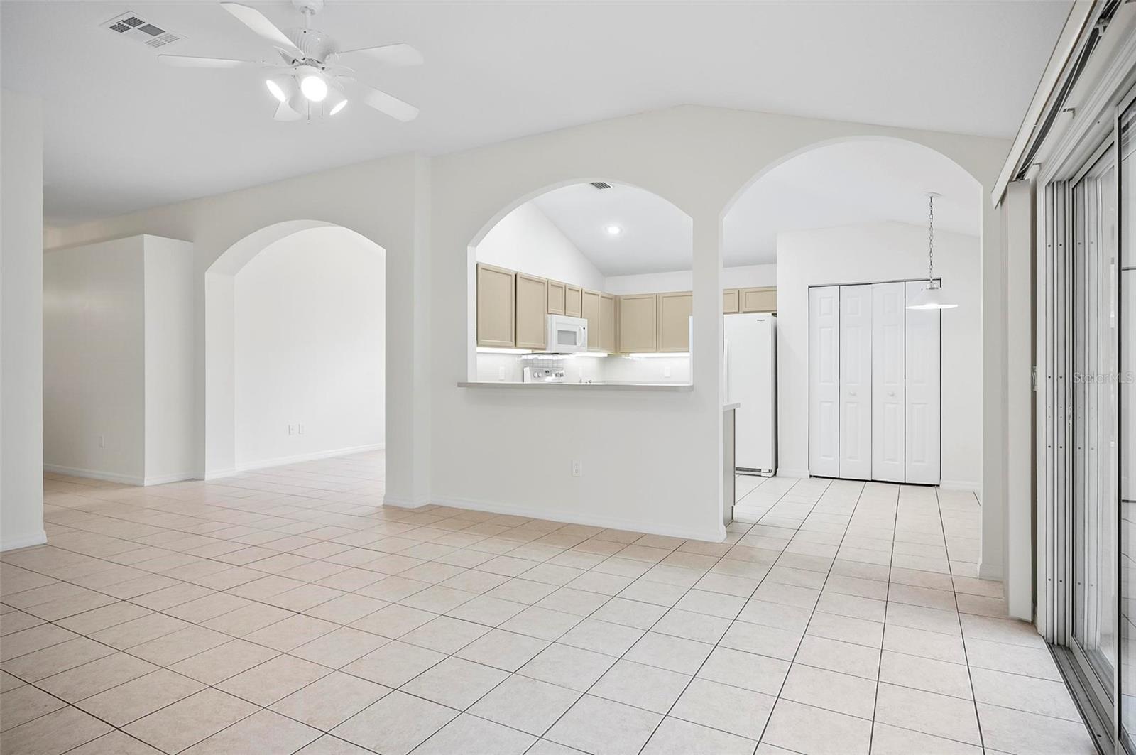 6 POINT DORAL CT, PALM COAST, FL, 32137