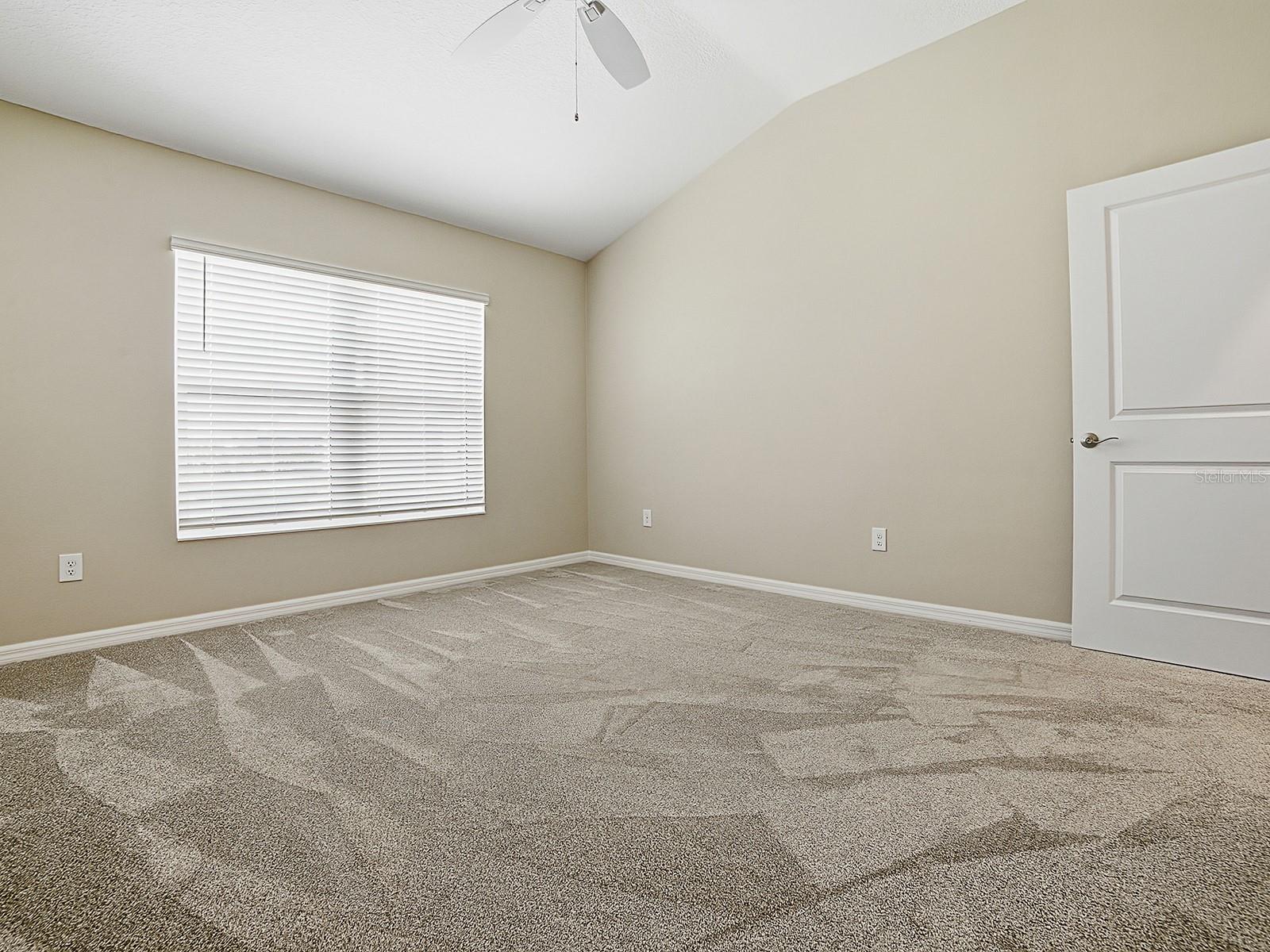 1896 MCMURTRIE LOOP, THE VILLAGES, FL, 34762