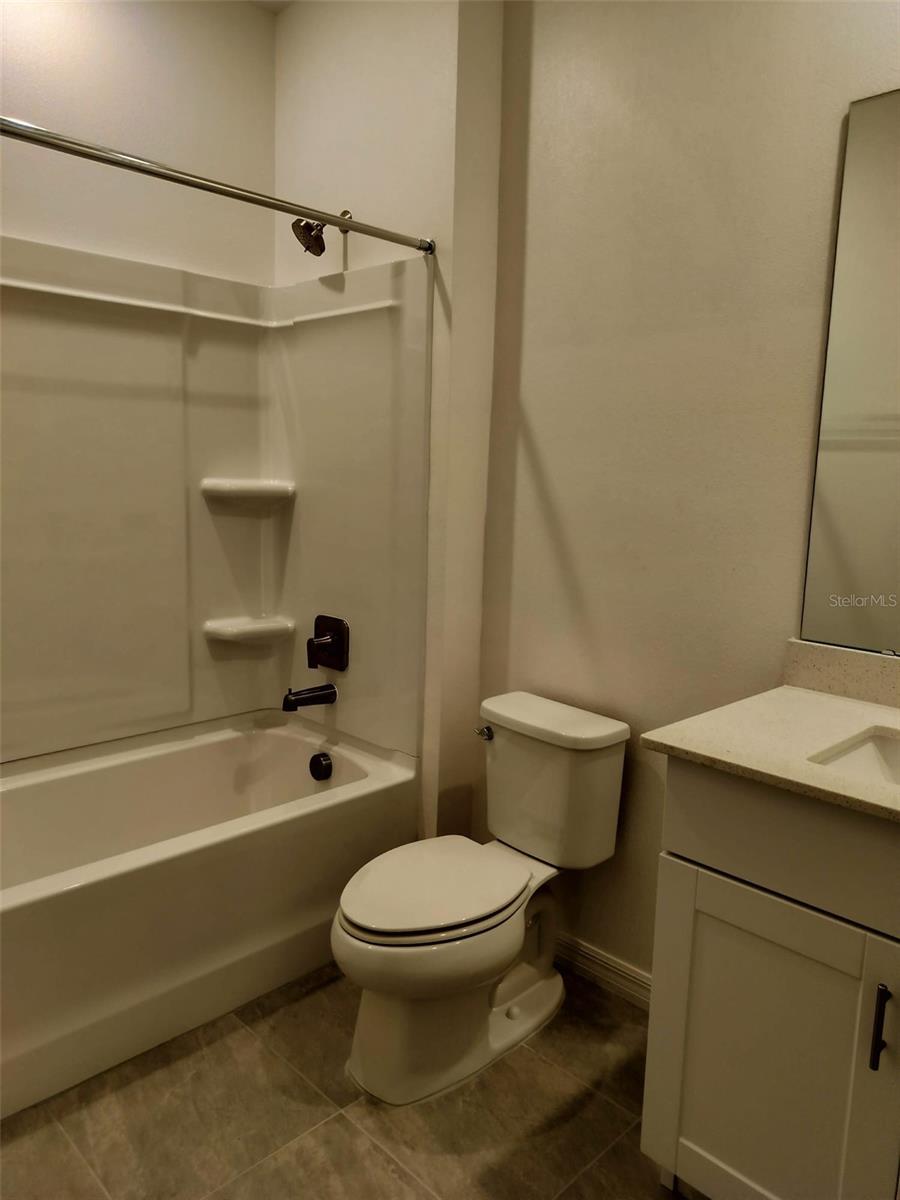1350 KINGS CROWN ST, MOUNT DORA, FL, 32757