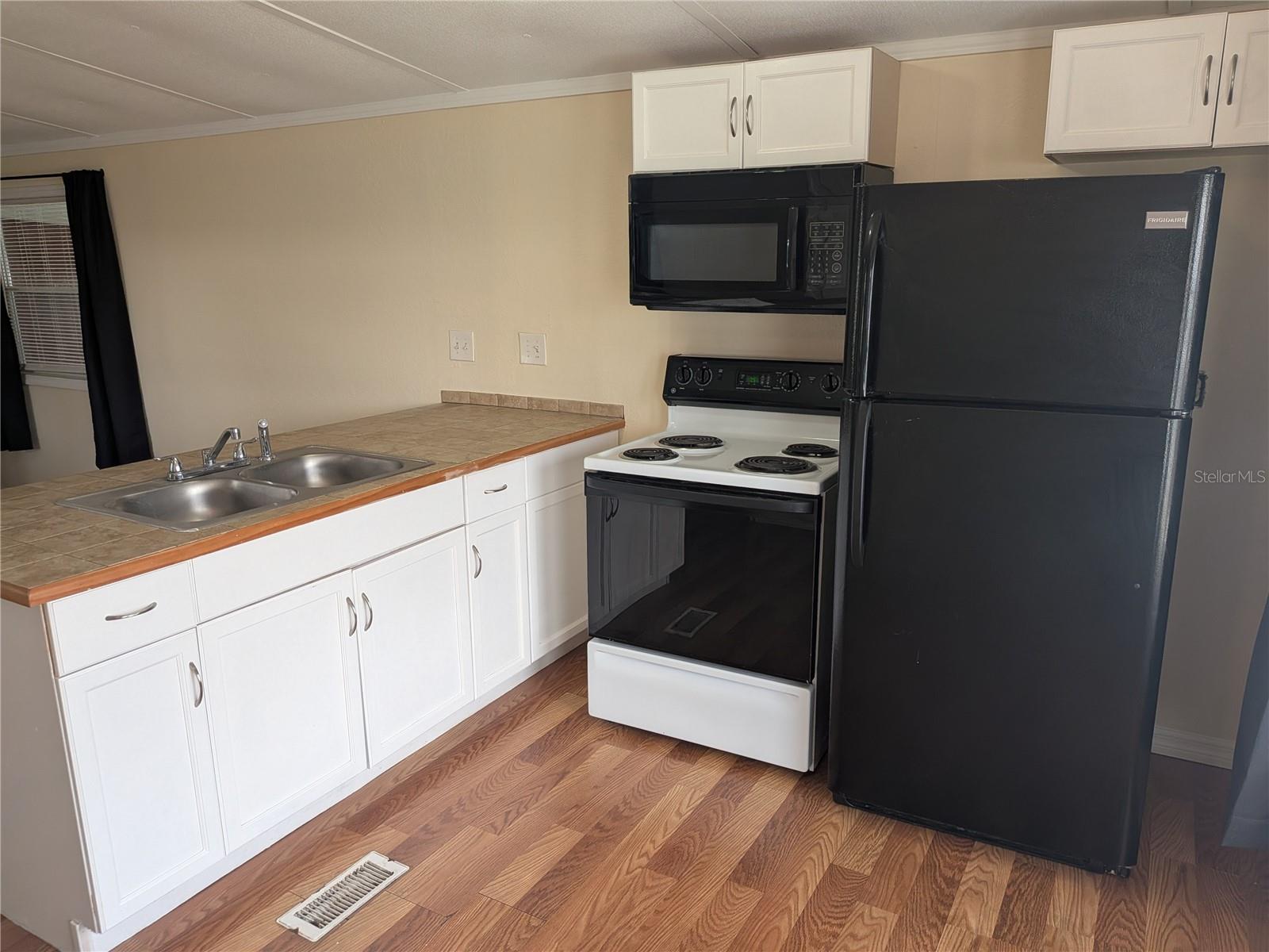 3030 BEAVER CREEK DR, WESLEY CHAPEL, FL, 33543