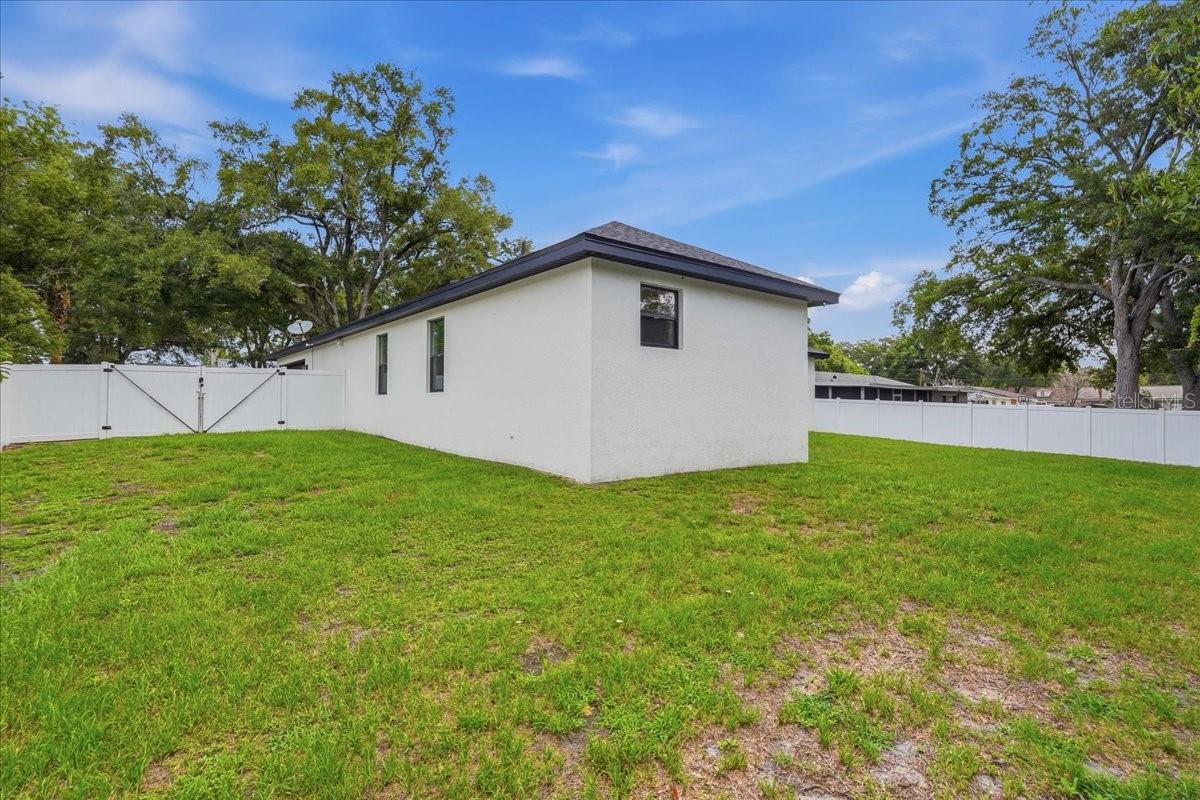 980 WEDGEWOOD DR SE, WINTER HAVEN, FL, 33880