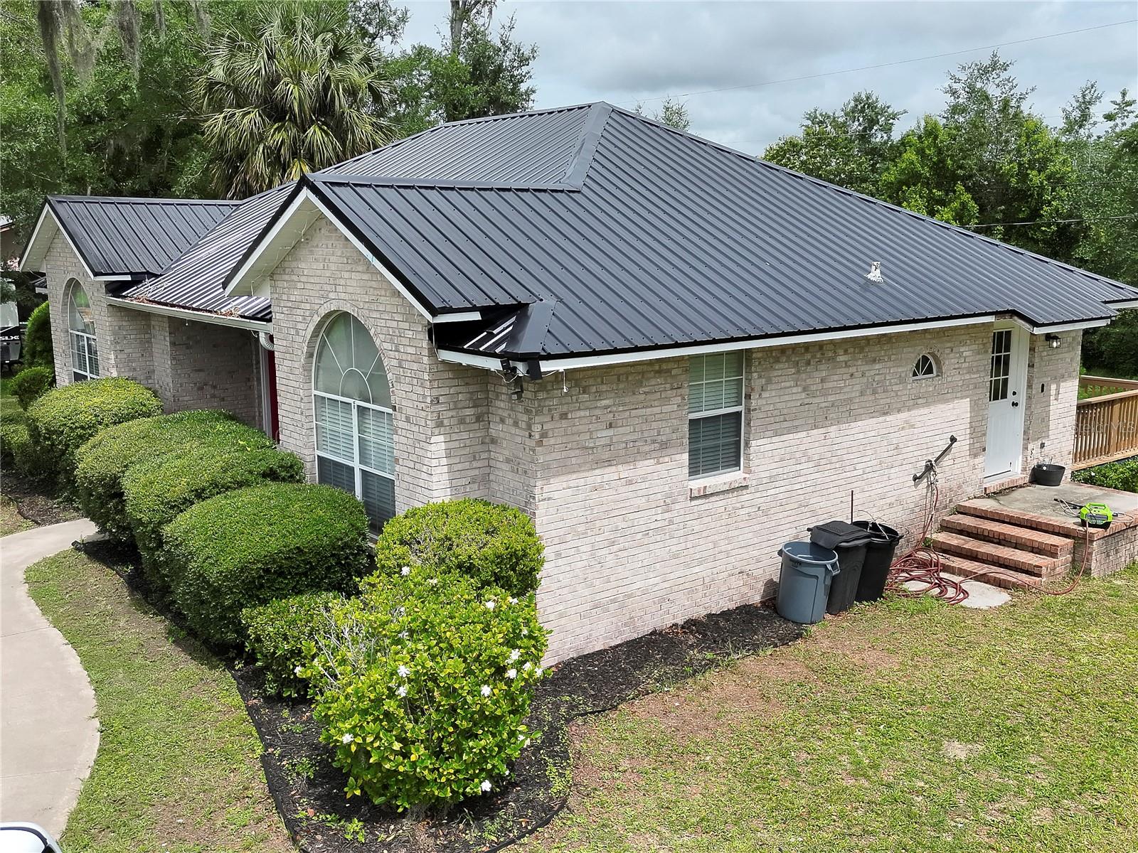 MANOR MAYNOR SUB, LIVE OAK, FL, 32064