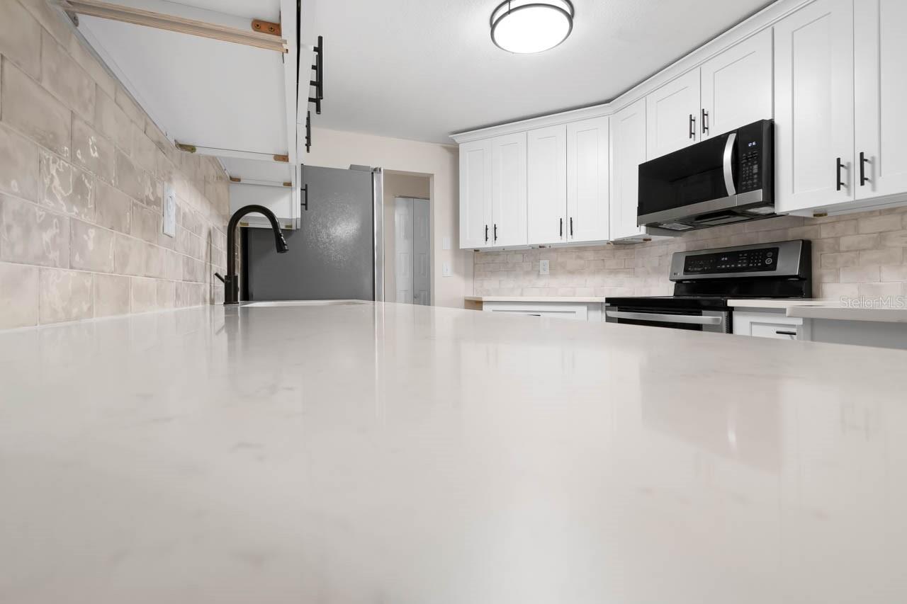 1602 HOVINGTON CIR, SUN CITY CENTER, FL, 33573