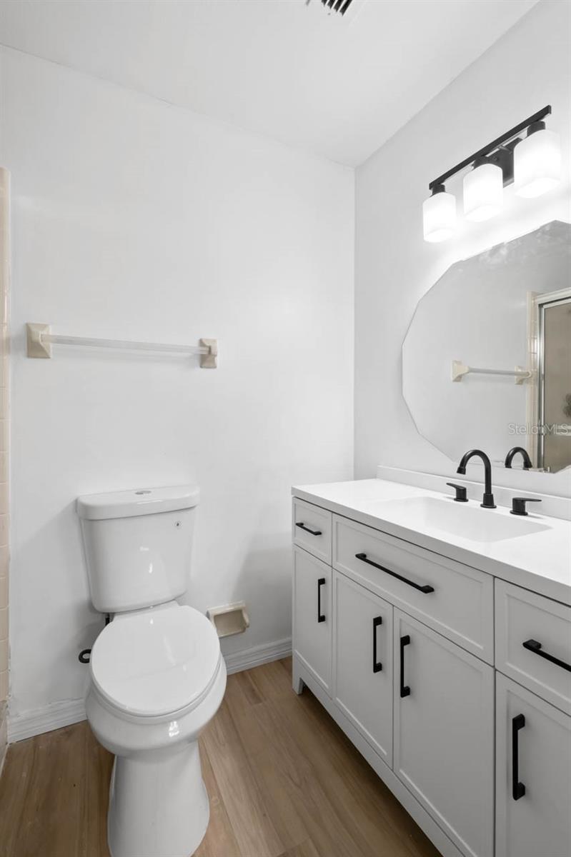 1602 HOVINGTON CIR, SUN CITY CENTER, FL, 33573