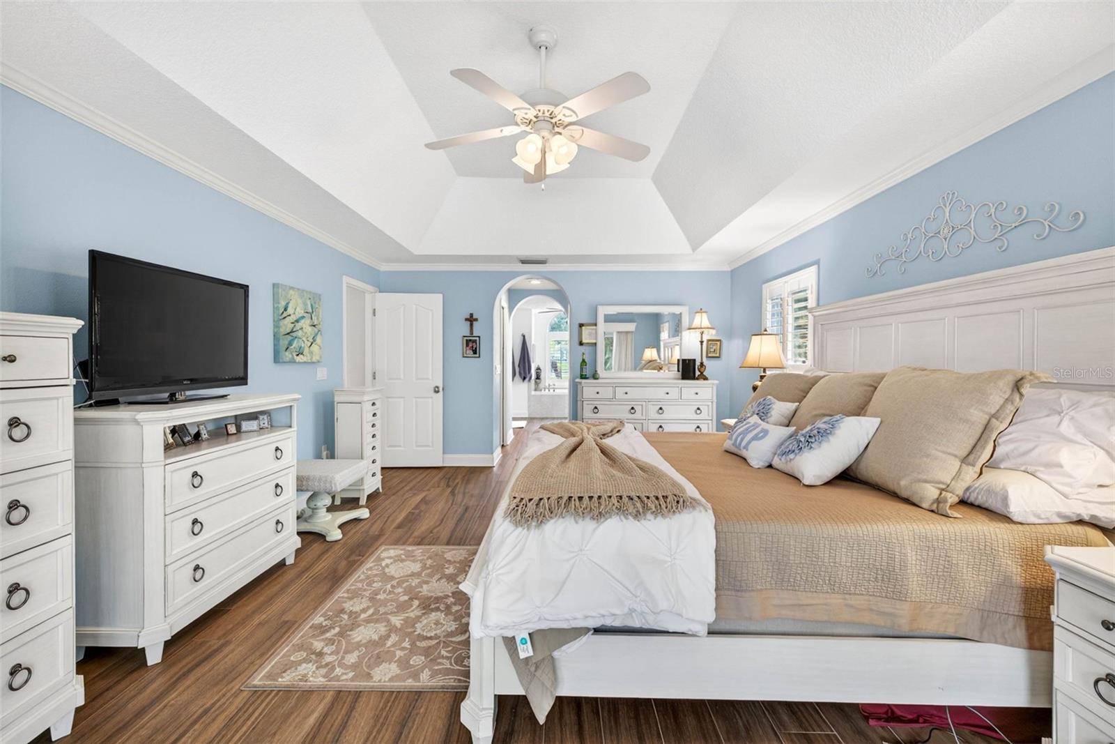 3904 S NINE DR, VALRICO, FL, 33596