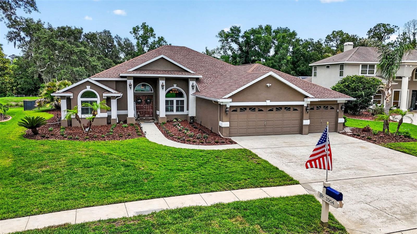 3904 S NINE DR, VALRICO, FL, 33596