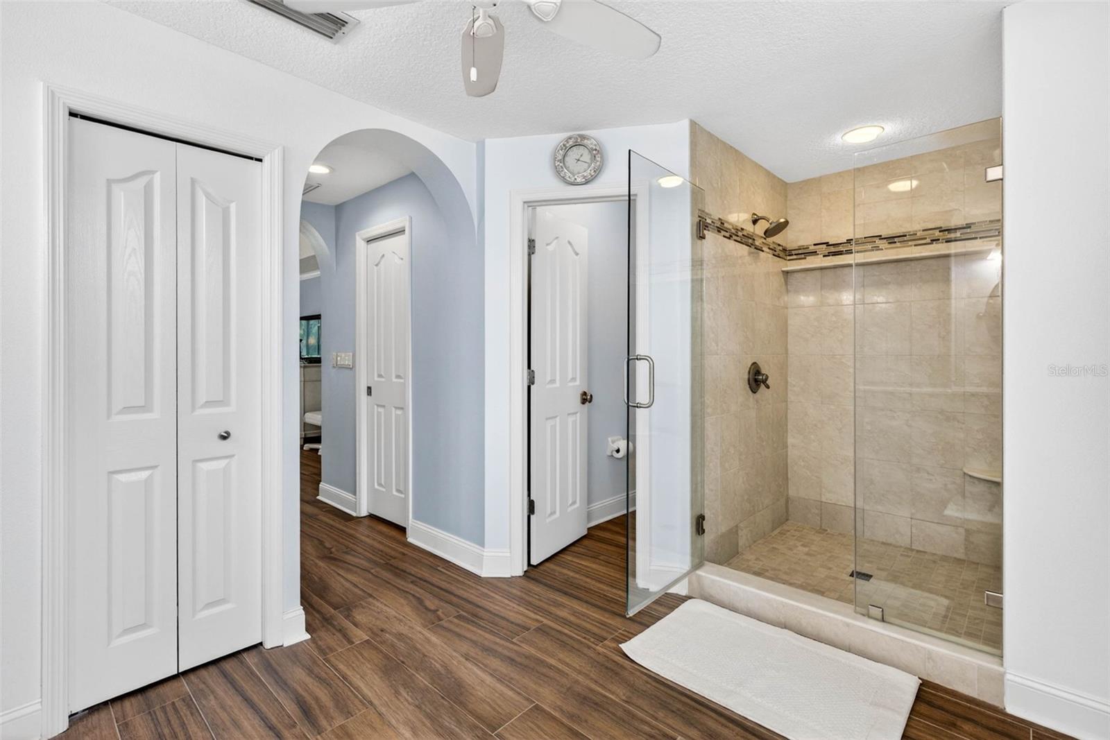 3904 S NINE DR, VALRICO, FL, 33596