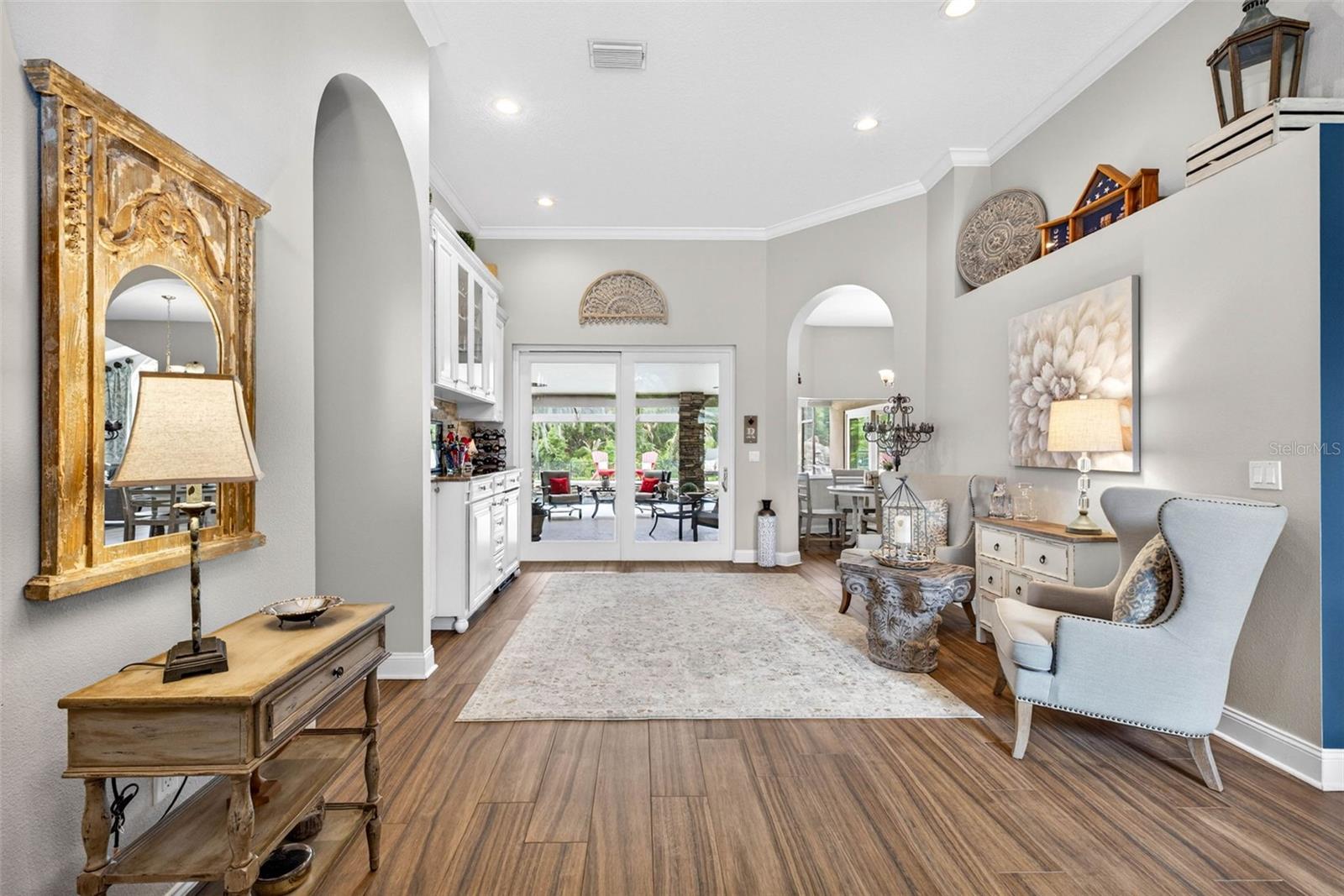 3904 S NINE DR, VALRICO, FL, 33596