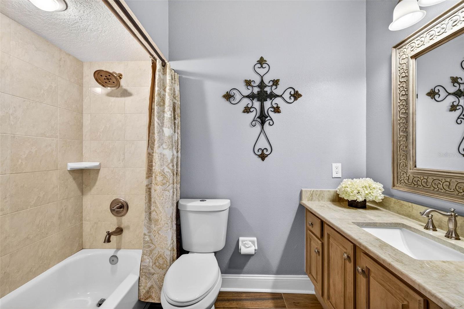 3904 S NINE DR, VALRICO, FL, 33596