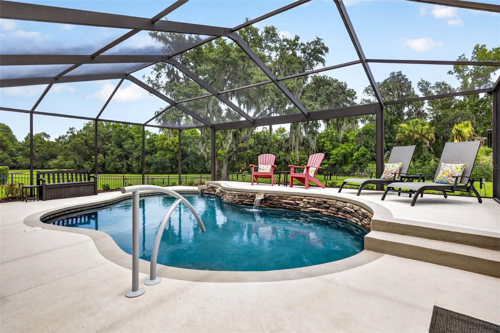 3904 S NINE DR, VALRICO, FL, 33596