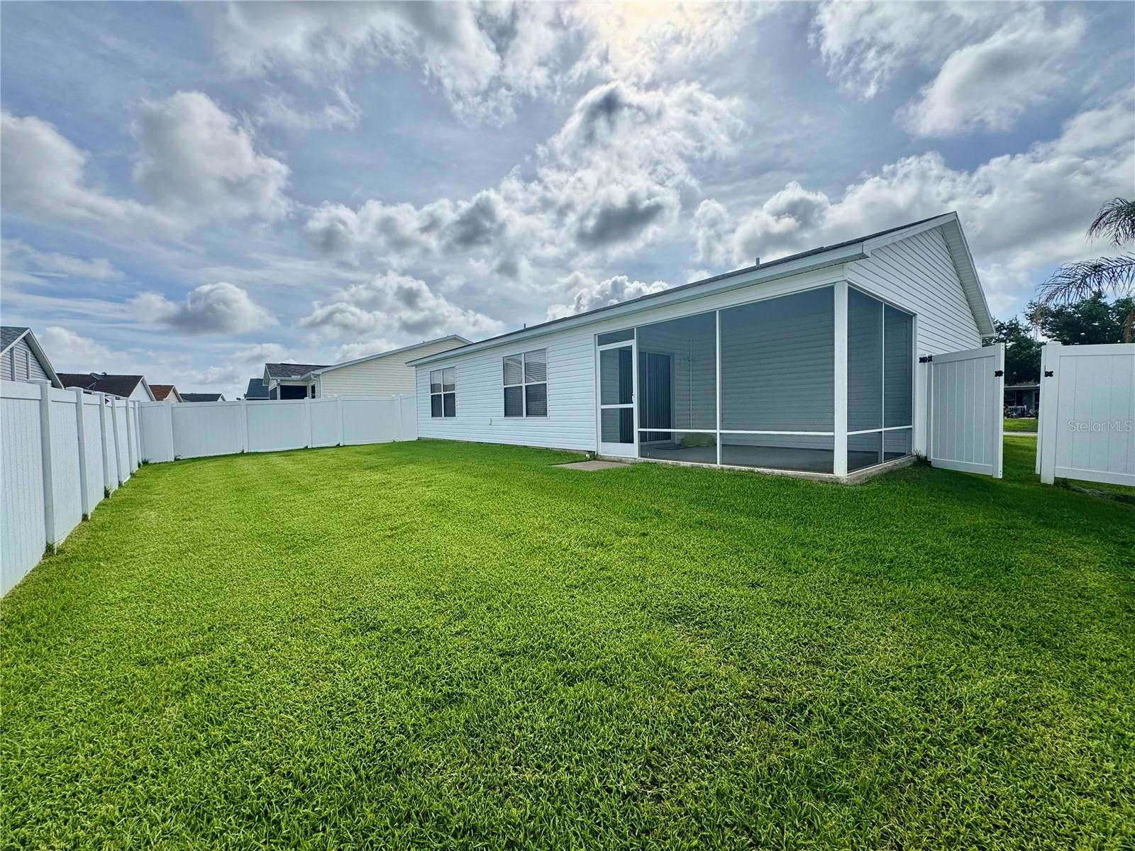 892 NASH LOOP, THE VILLAGES, FL, 32162