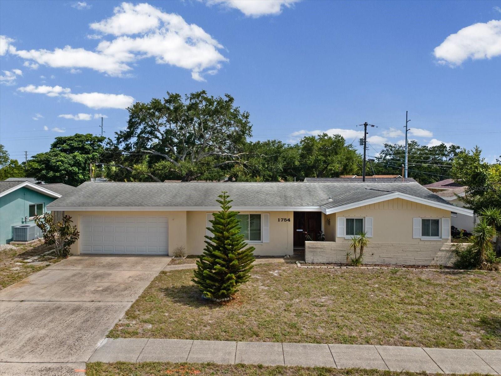 1754 GREAT BRIKHILL RD, CLEARWATER, FL, 33755
