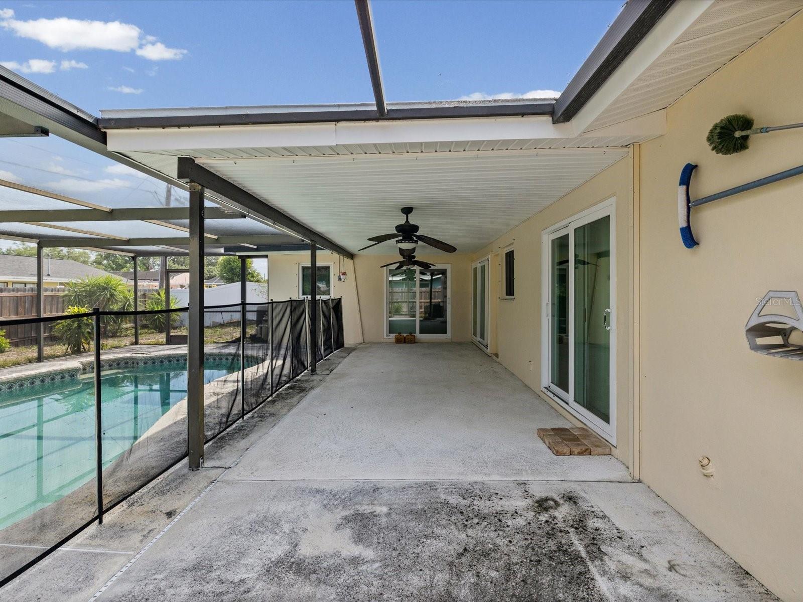 1754 GREAT BRIKHILL RD, CLEARWATER, FL, 33755