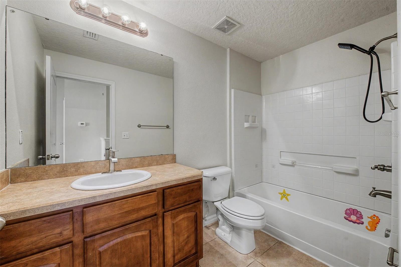 6754 EAGLE FEATHER DR, RIVERVIEW, FL, 33578
