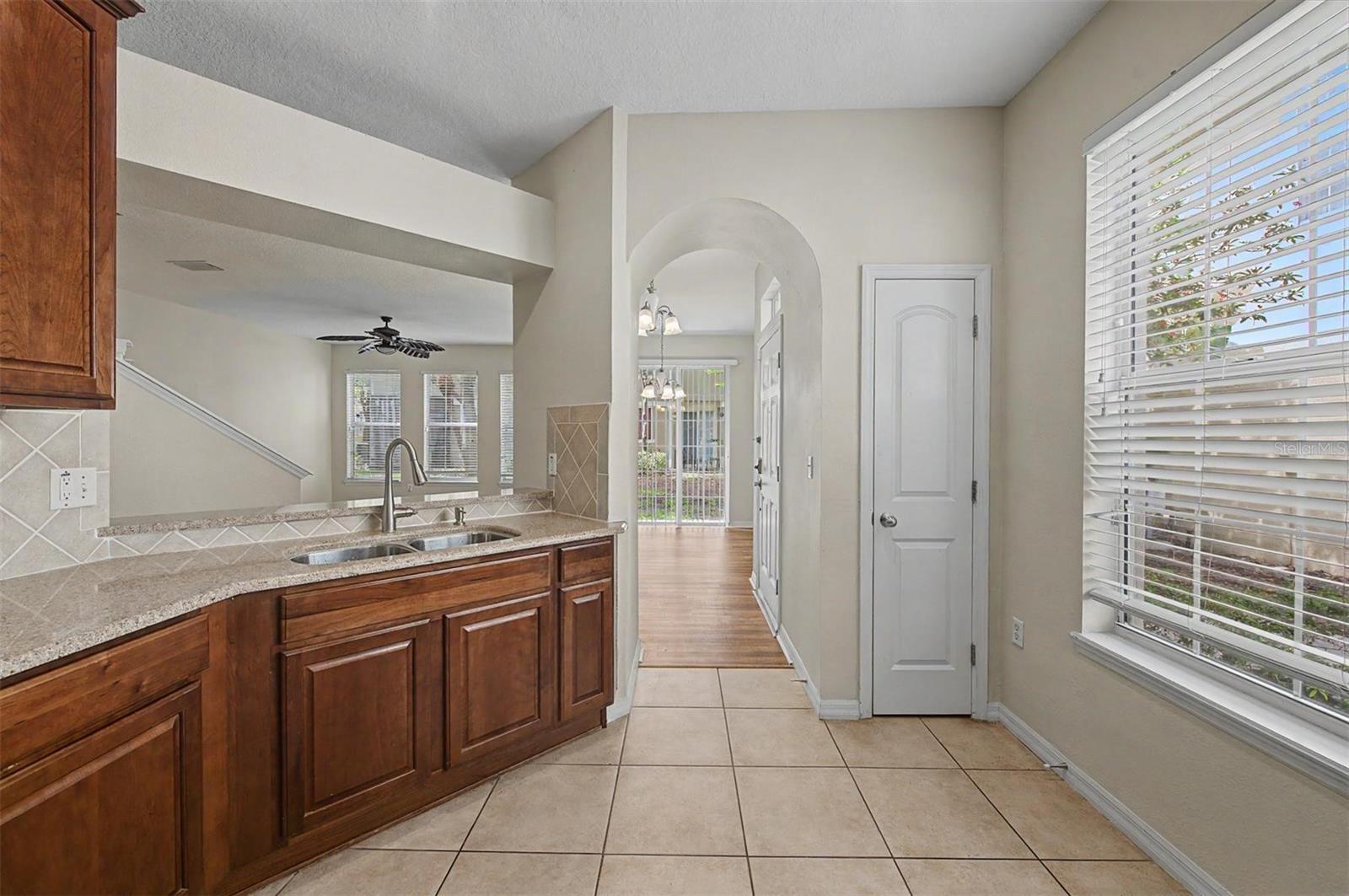 6754 EAGLE FEATHER DR, RIVERVIEW, FL, 33578