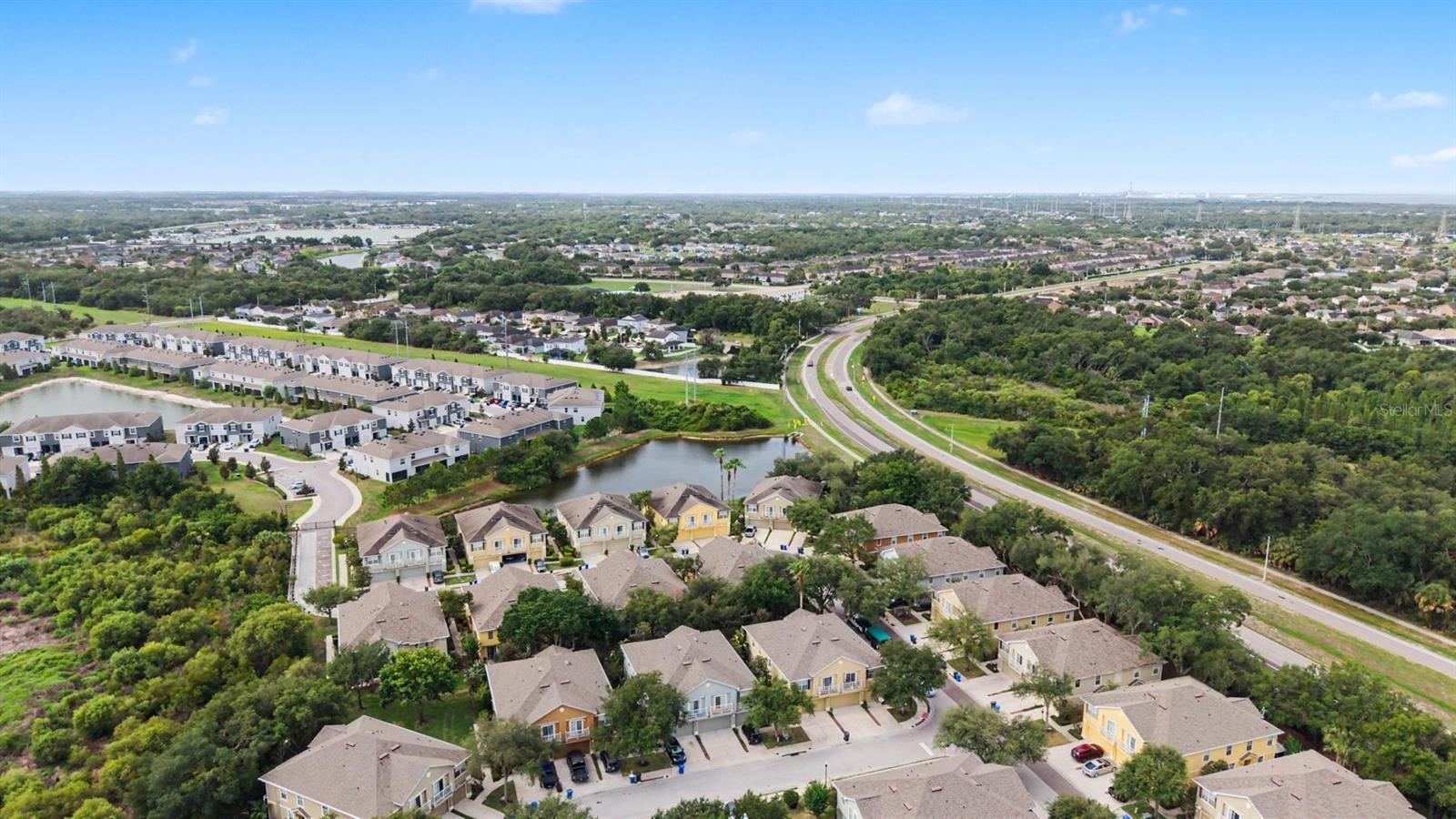 6754 EAGLE FEATHER DR, RIVERVIEW, FL, 33578