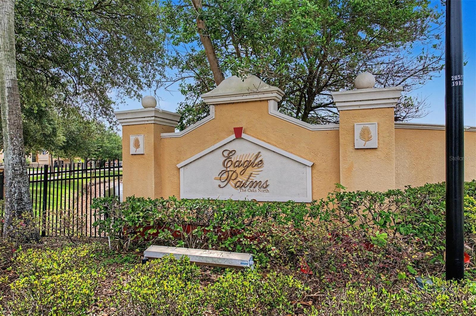 6754 EAGLE FEATHER DR, RIVERVIEW, FL, 33578