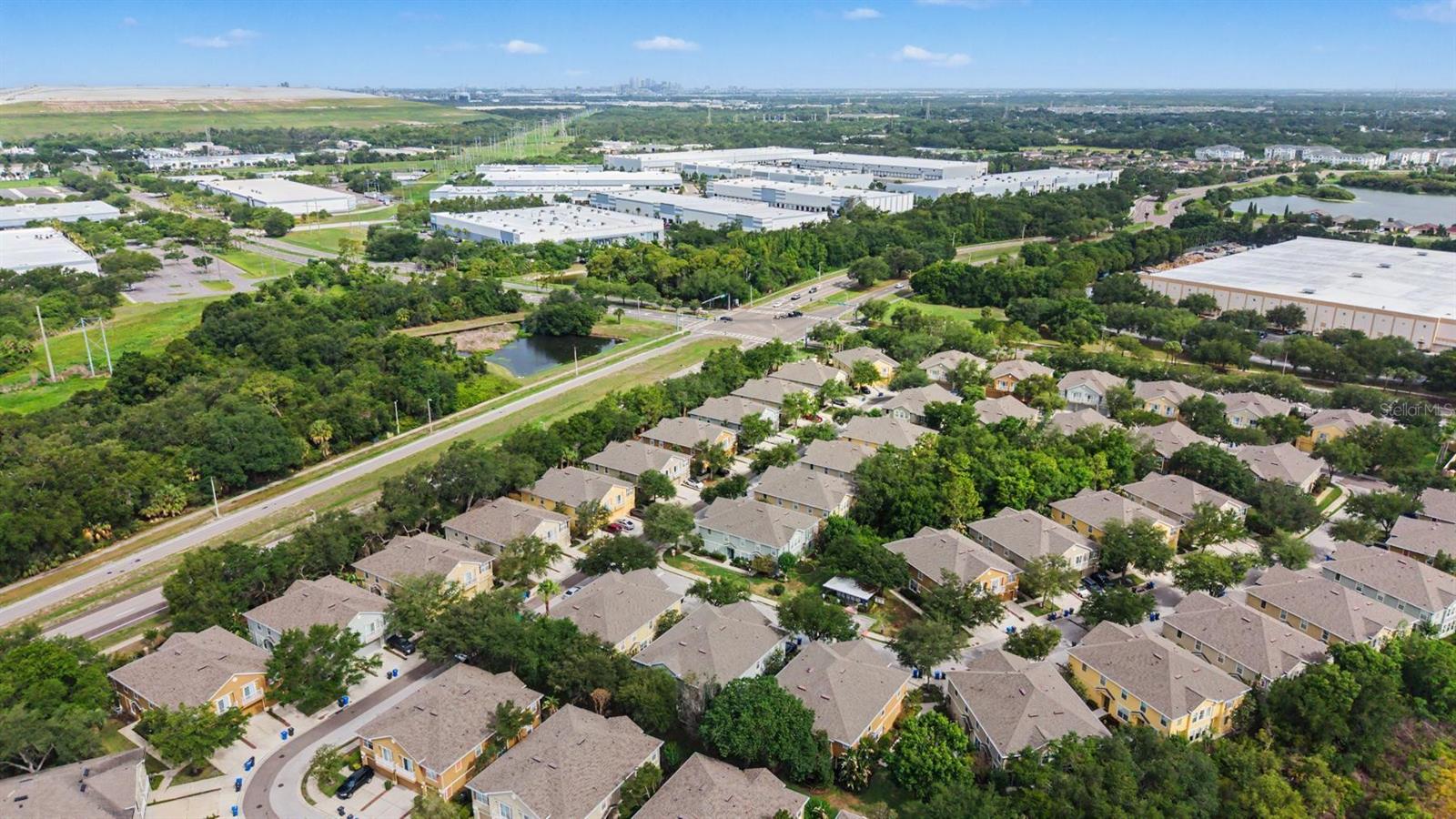 6754 EAGLE FEATHER DR, RIVERVIEW, FL, 33578