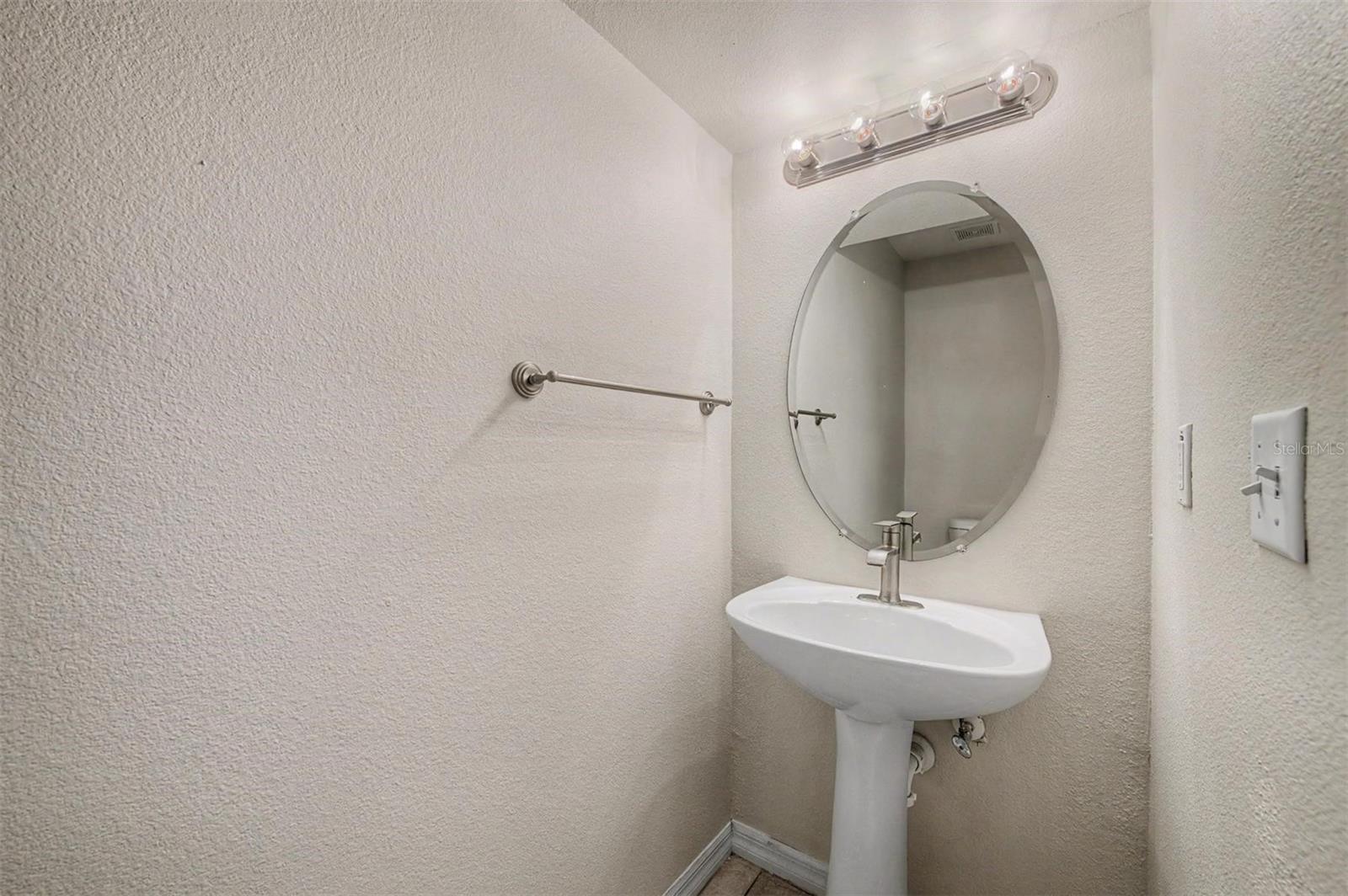 6754 EAGLE FEATHER DR, RIVERVIEW, FL, 33578