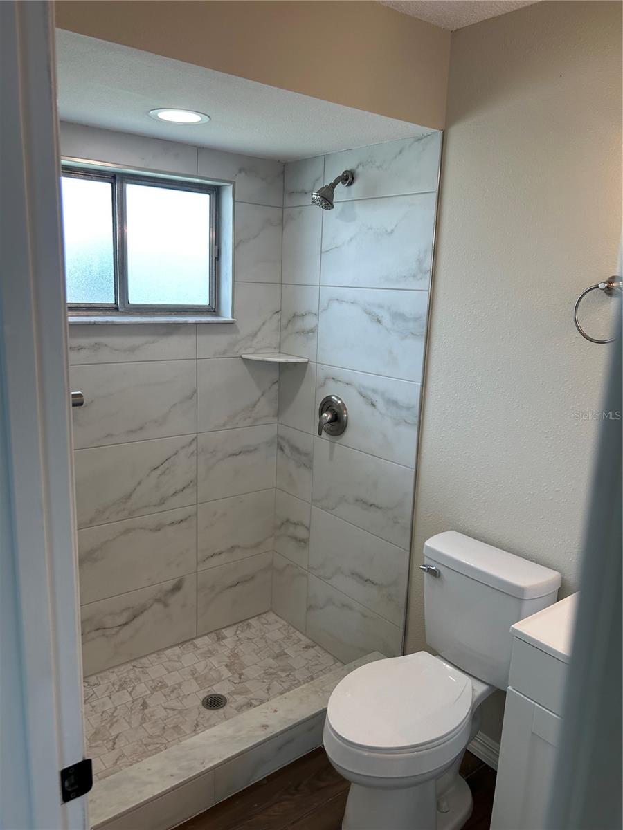 1584 BAVON DR, DELTONA, FL, 32725
