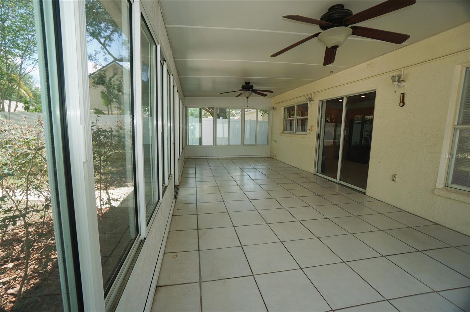 805 W 113TH AVE, TAMPA, FL, 33612