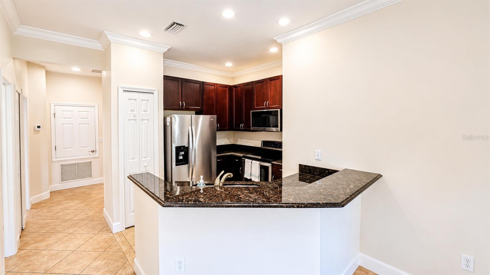 7919 LIMESTONE LN #13-204, SARASOTA, FL, 34233