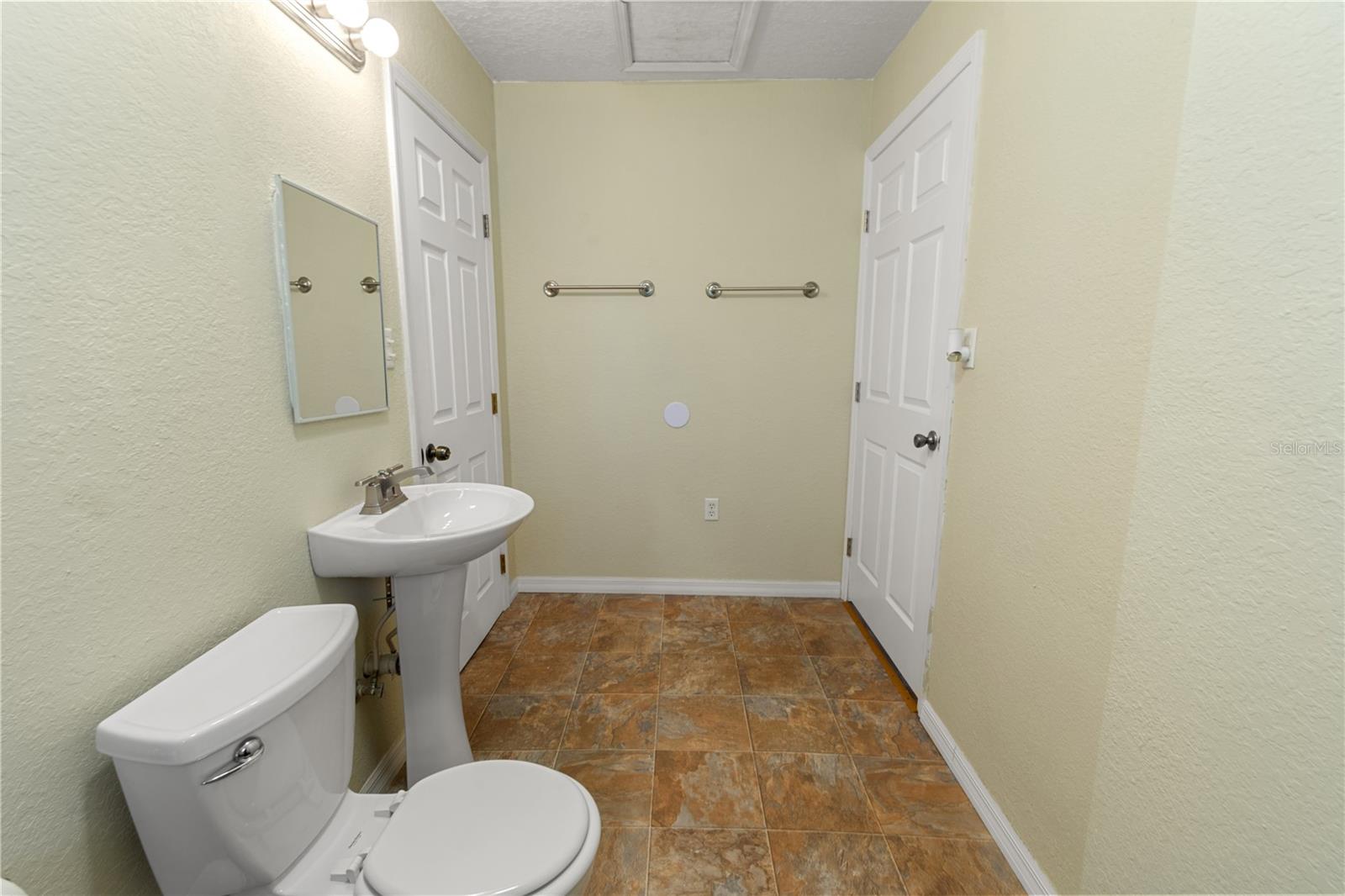 30 E 8TH ST, FROSTPROOF, FL, 33843
