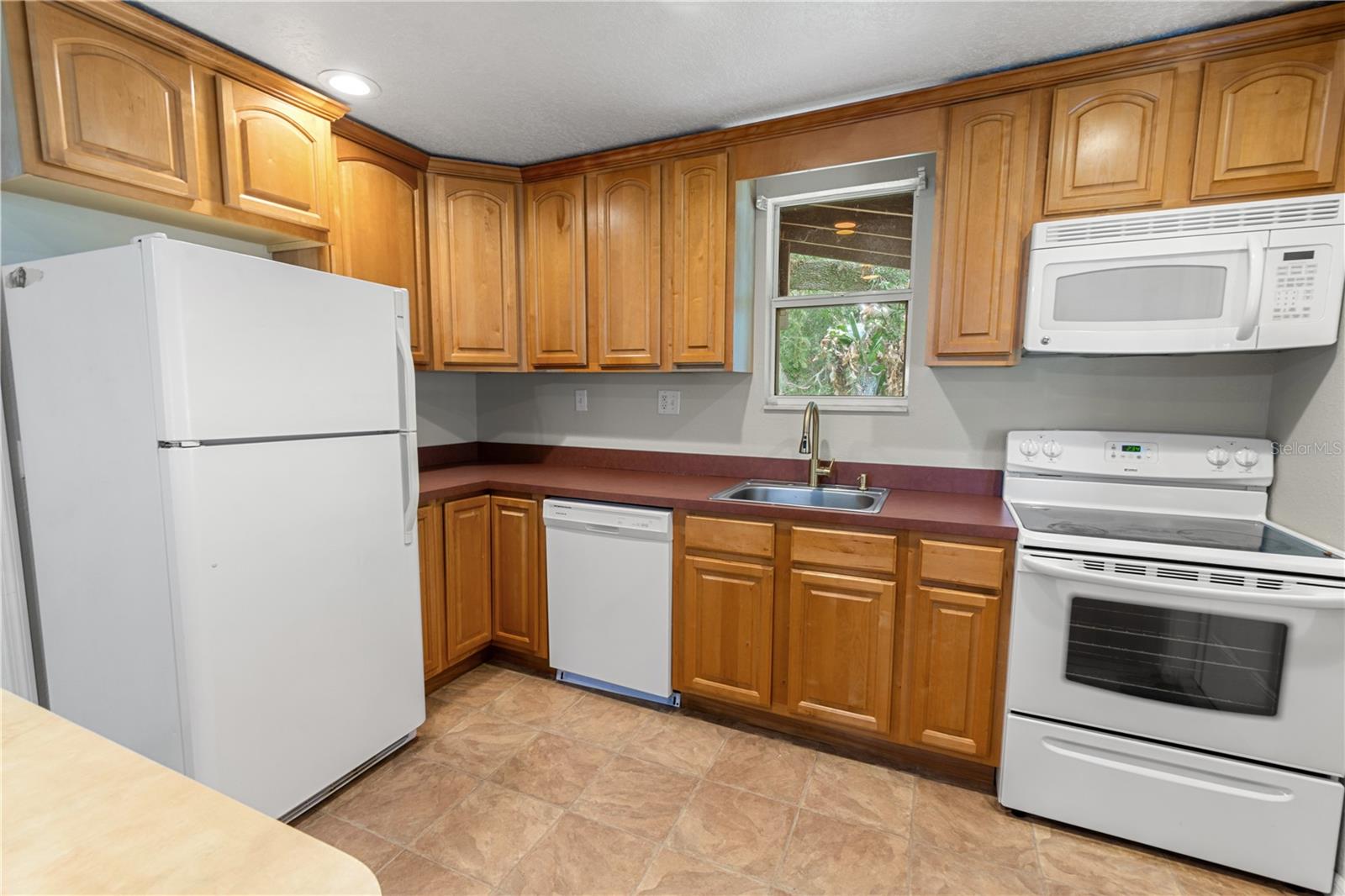 30 E 8TH ST, FROSTPROOF, FL, 33843
