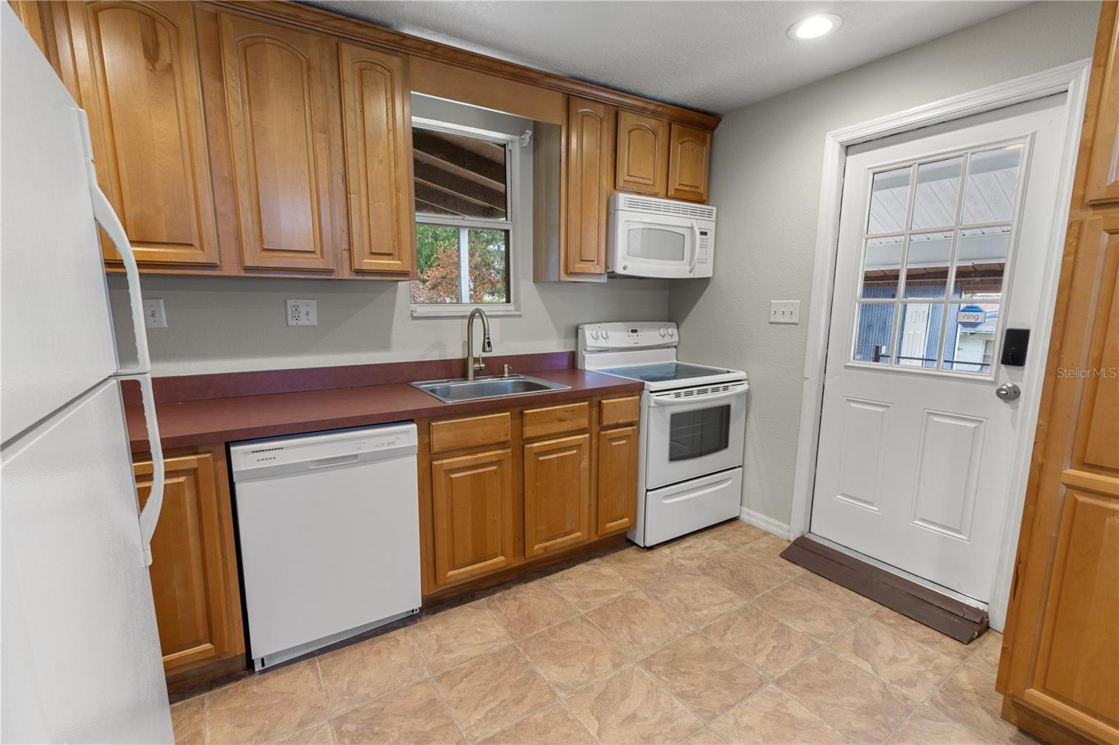 30 E 8TH ST, FROSTPROOF, FL, 33843