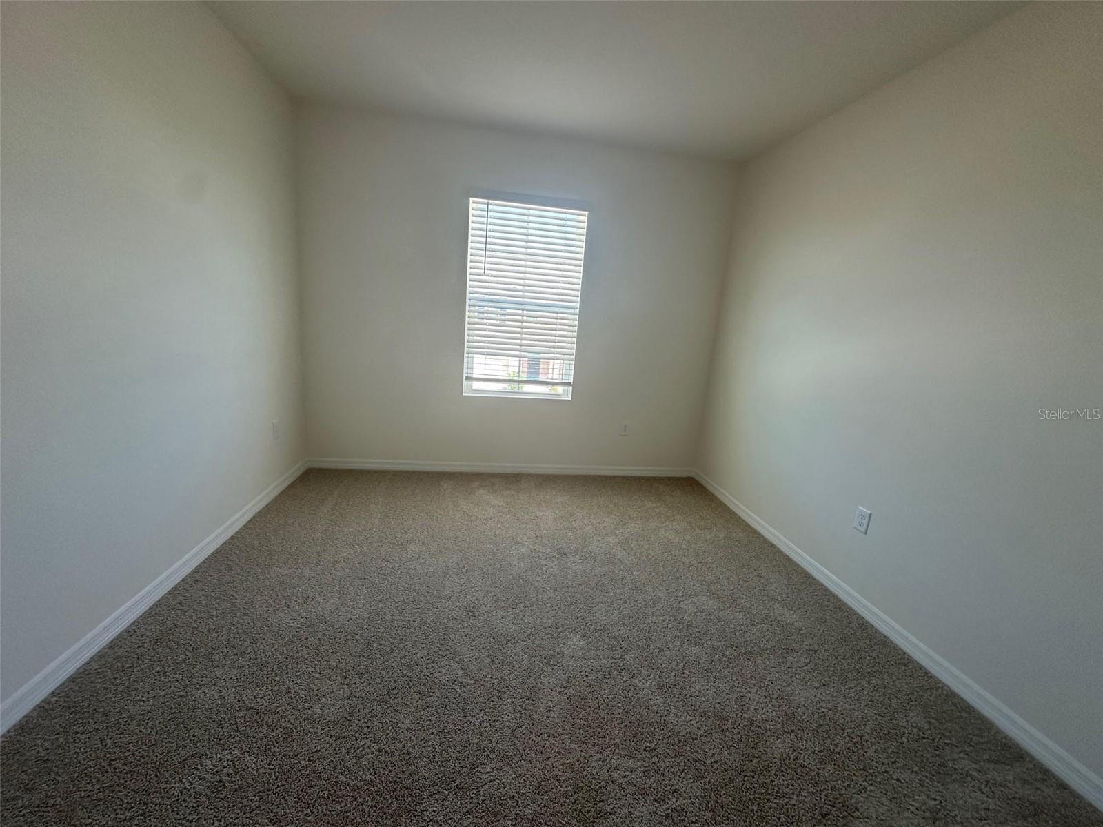 1631 THICKET AVE, DAVENPORT, FL, 33837