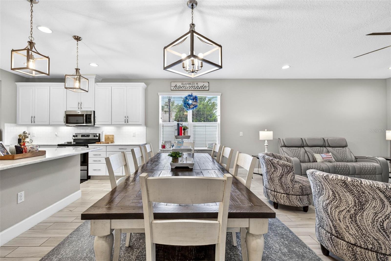 29894 CHAPEL CHASE DR, WESLEY CHAPEL, FL, 33545