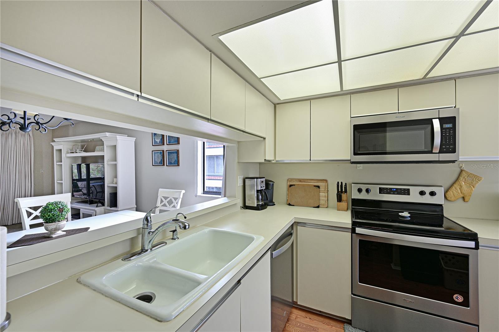 6287 MIDNIGHT PASS RD #201, SARASOTA, FL, 34242