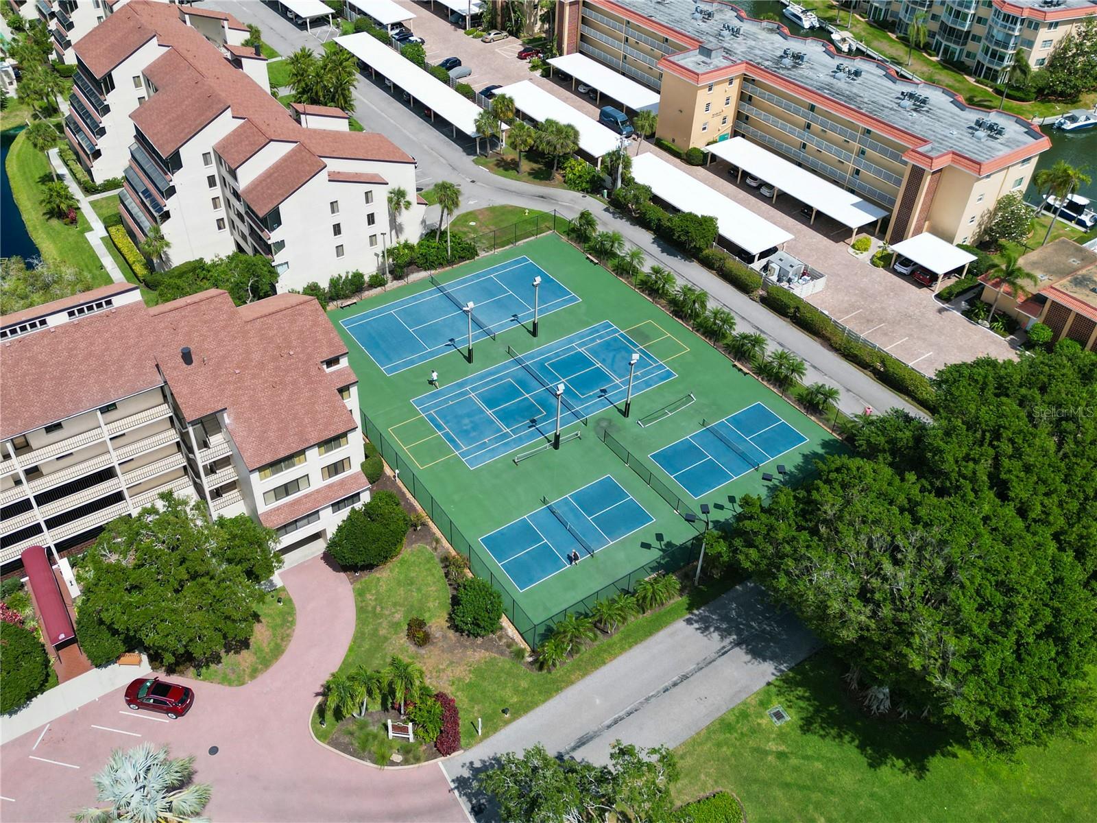 6287 MIDNIGHT PASS RD #201, SARASOTA, FL, 34242