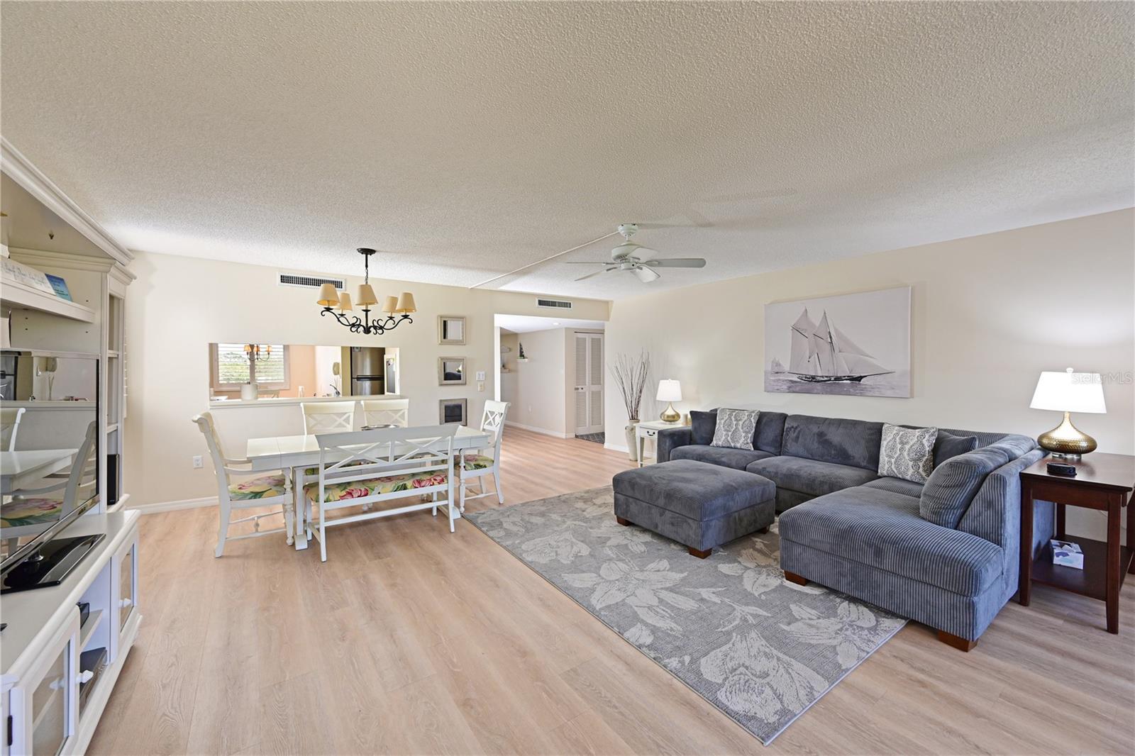 6287 MIDNIGHT PASS RD #201, SARASOTA, FL, 34242