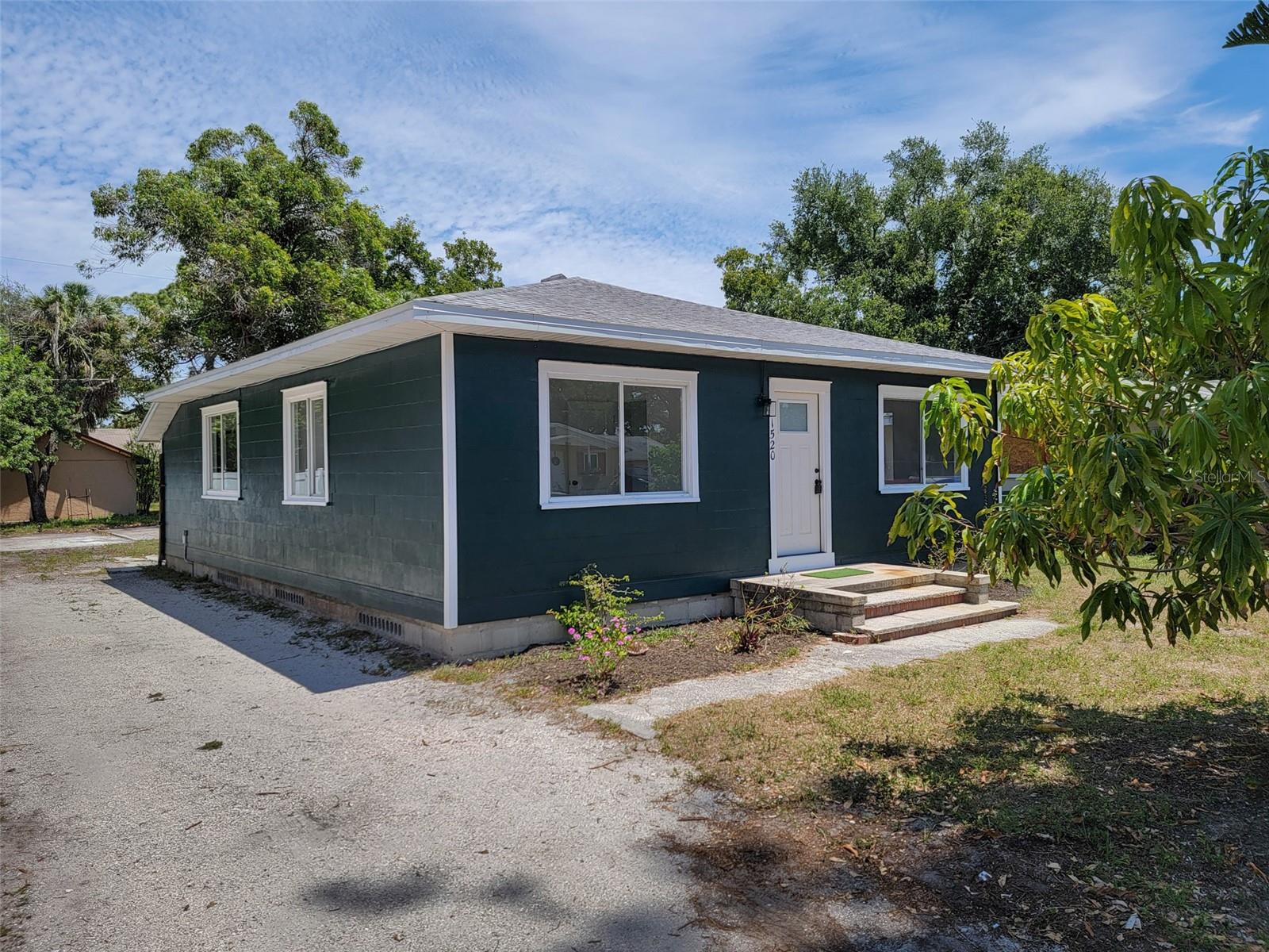 1520 19TH AVE W, BRADENTON, FL, 34205