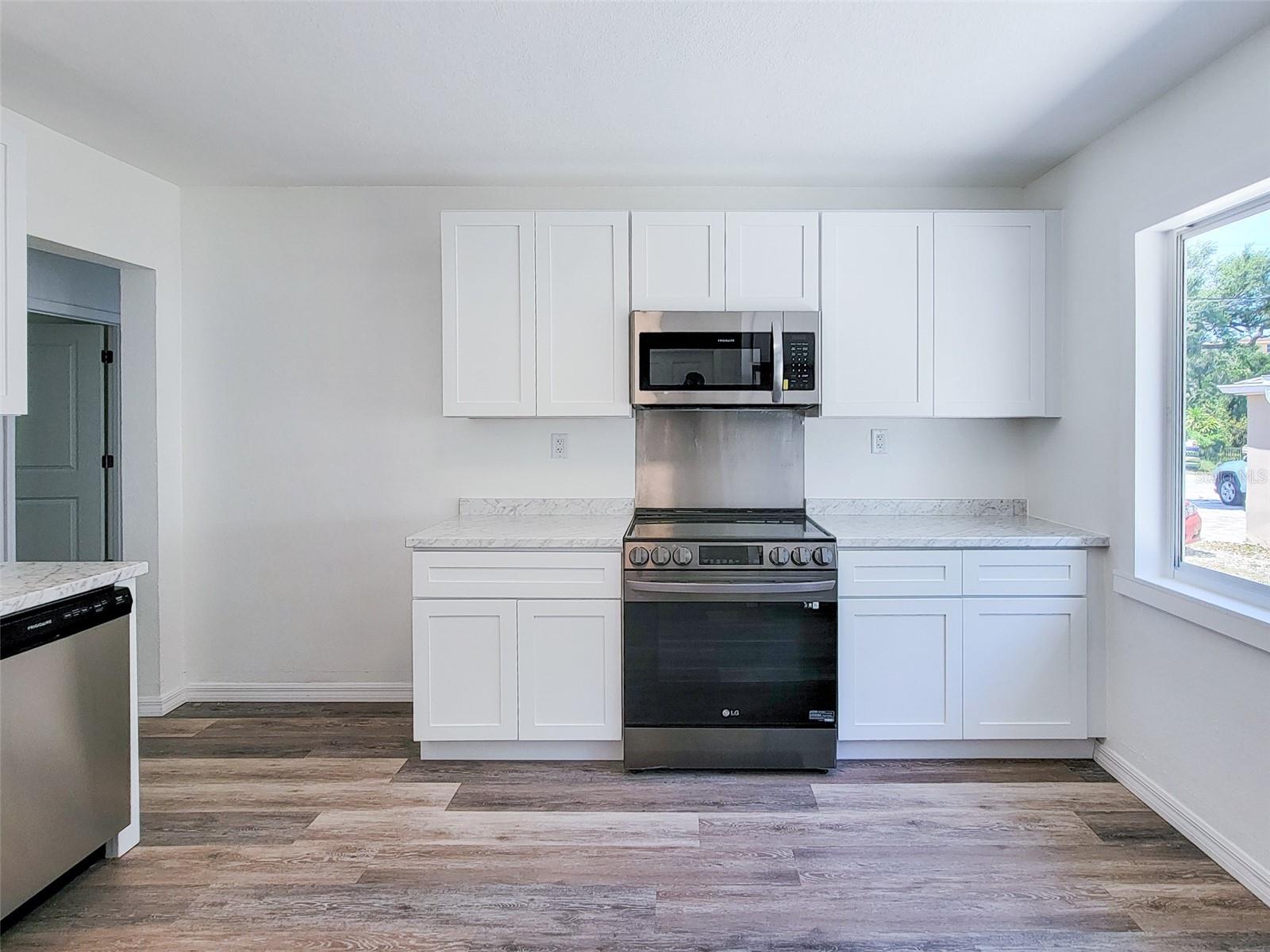 1520 19TH AVE W, BRADENTON, FL, 34205